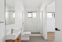 3 46 George St  Midland 07