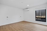 008 Open2view_ID949999-16_Sunningdale_Close