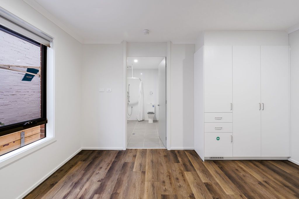 Worthing   2-bed - 8