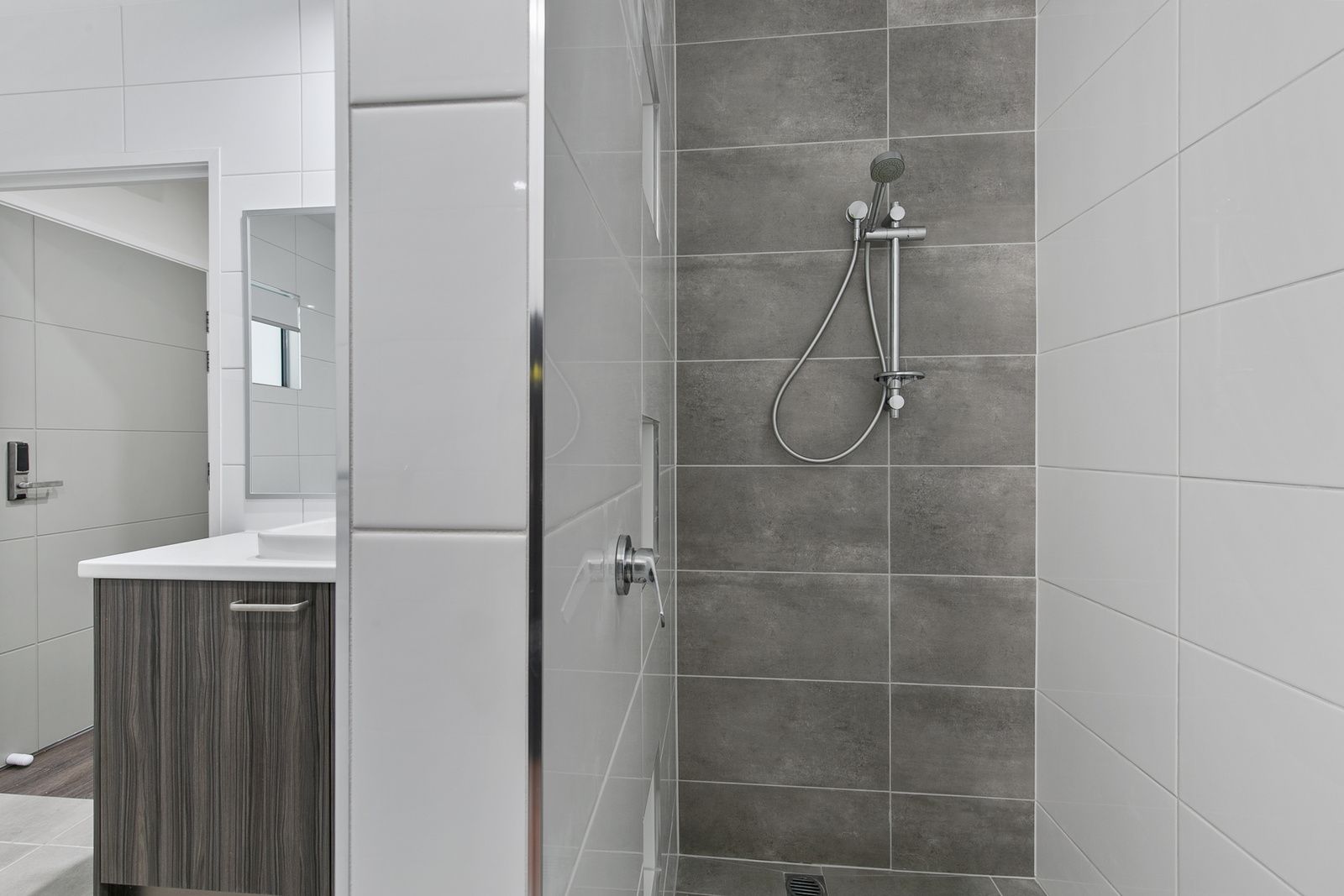 021 Open2view_ID757711-1_Forbes_Court