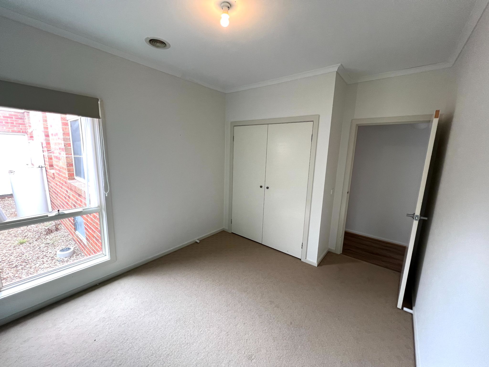 8C166E55 04D6-432E-A50E-DE8FEAB3F202