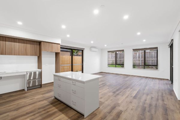 Worthing   2-bed - 1