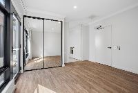 Mandurah Leslie 2