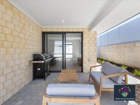 30 R6II4364-2- watermarked