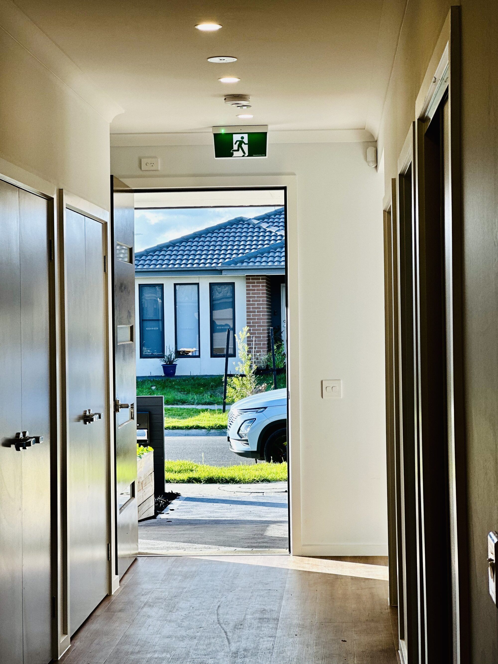 100 Fenway Blvd  Clyde North + 100a (3)