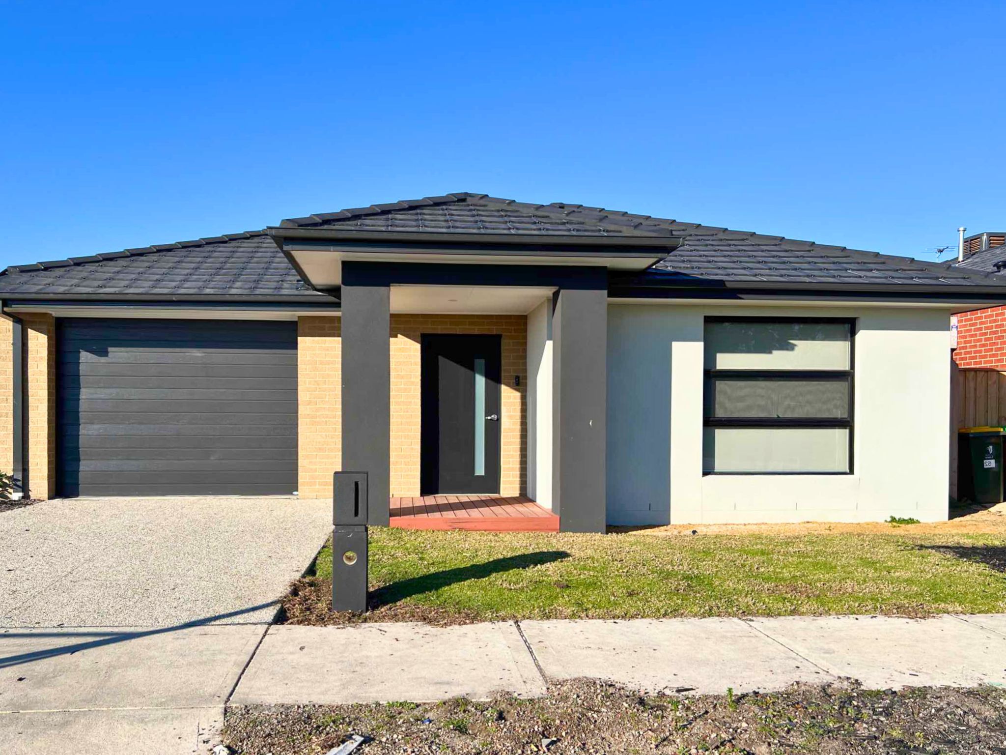 Duke Street  Armstrong Creek