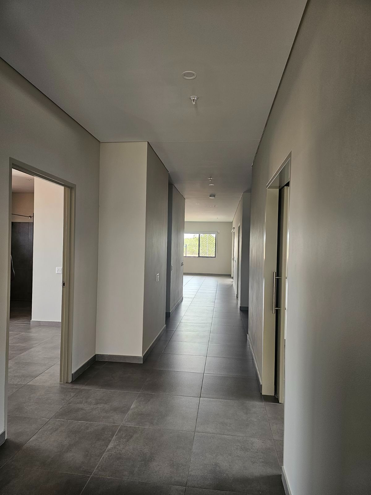 eqhvqh5tdjuu4qaomnqr