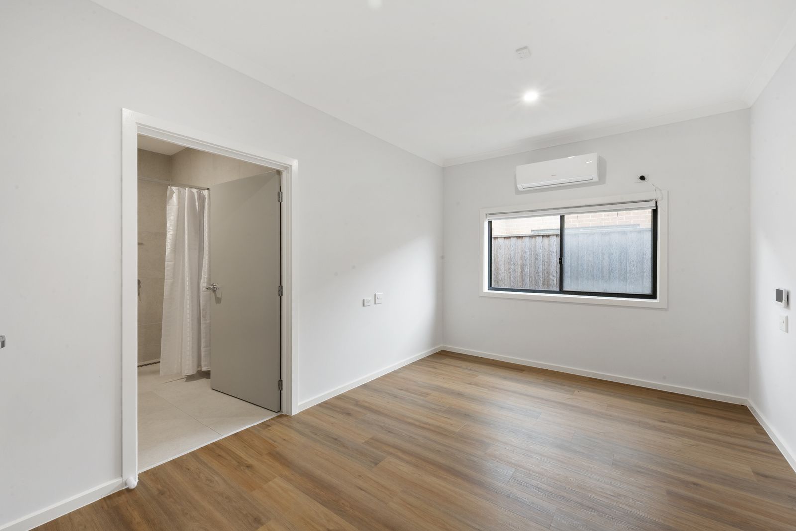 14 Lancashire_Drive,_Werribee_VIC_3030-14_Lancashire_Drive-Bruno_Calfapietra_136_1600_4