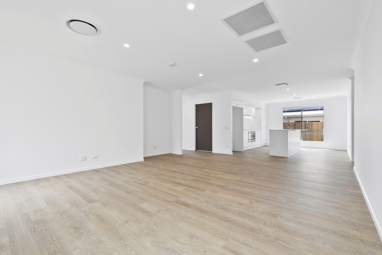 015 Open2view_ID941400-13_Ryan_Way