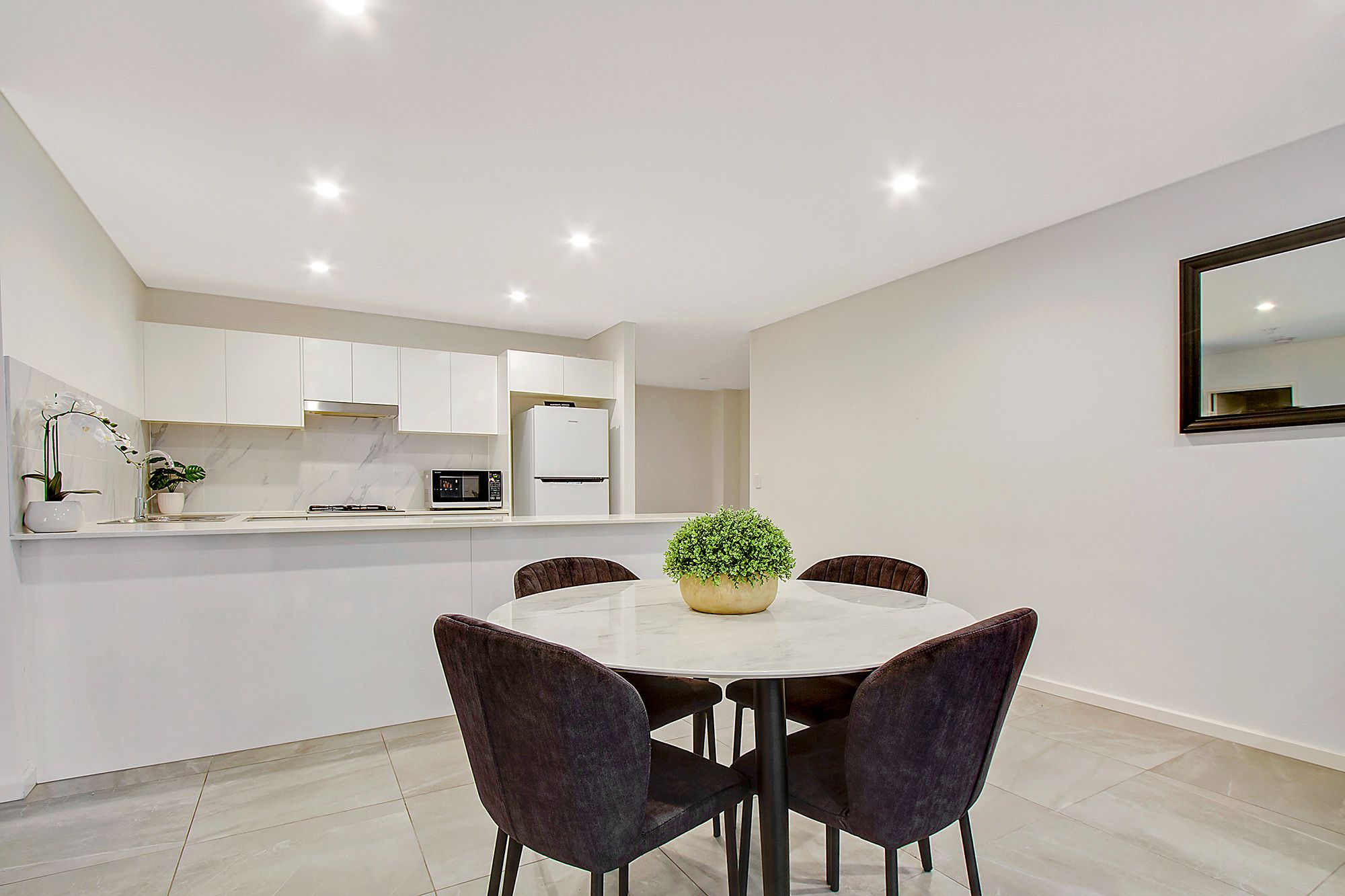 157   9 Nirimba - Dining & Kitchen - Low Res