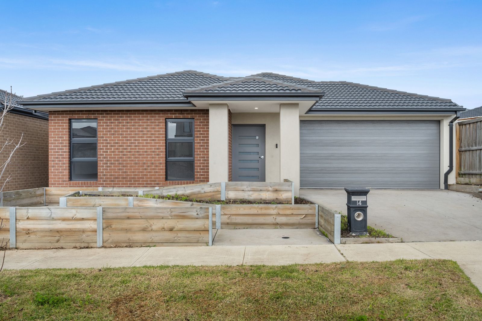 14 Lancashire_Drive,_Werribee_VIC_3030-14_Lancashire_Drive-Bruno_Calfapietra_136_1600_1