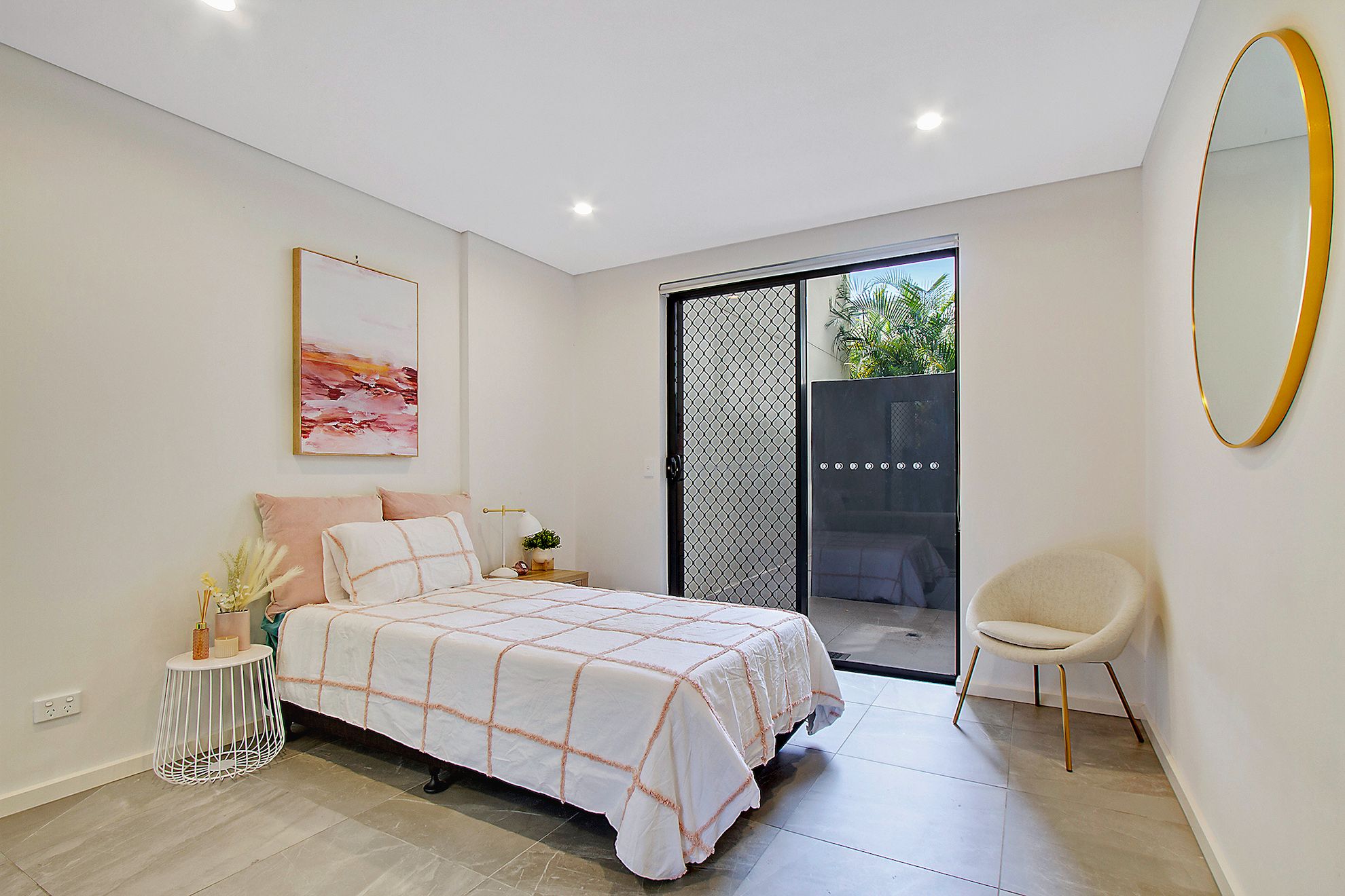 157 9 Nirimba - Bed 2 - Low Res