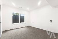 991d7a04b1fa9f5e65ebe655331e12328cfeec805b010f39d099bc2cb0fa137e