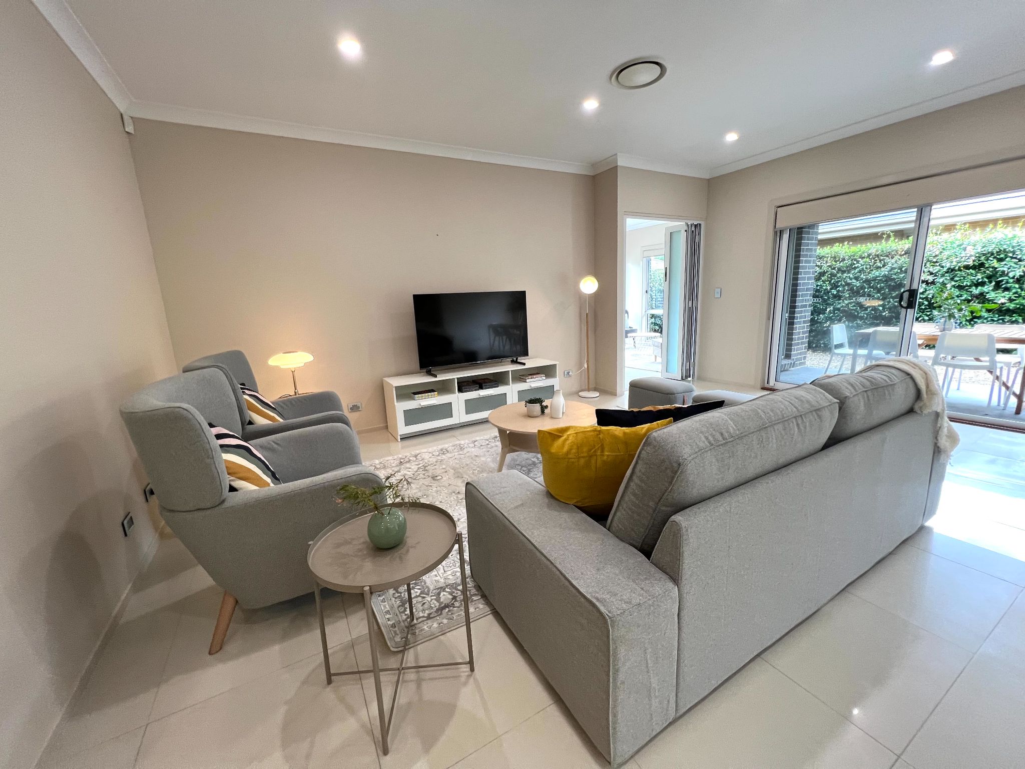 0EC33289 B324-4535-97BD-6D4990286A62