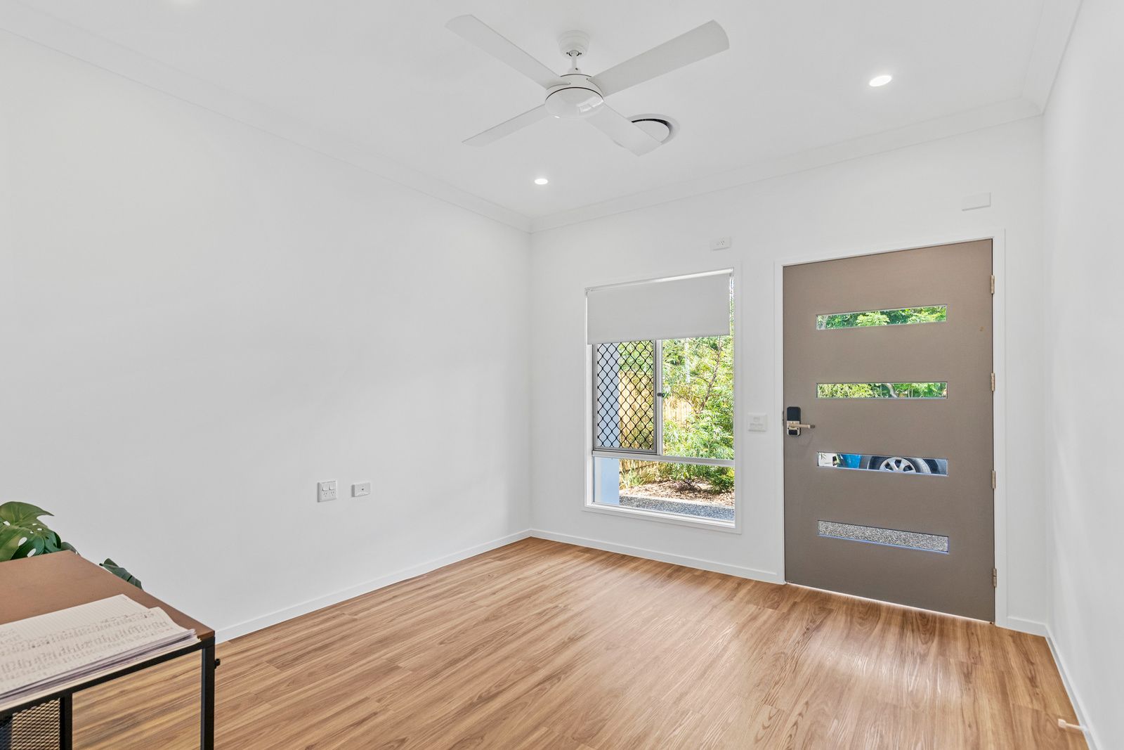 005 Open2view_ID987572-167A_Bray_Road