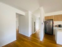 marentelli to bathroom