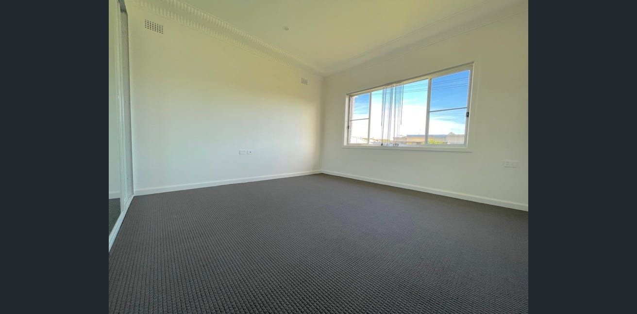 Lake I bedroom