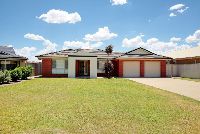 2a2bc769 e5ce-4c37-bf3b-5908bbdcc30f-lg-21-Womboin-Crescent-Wagga