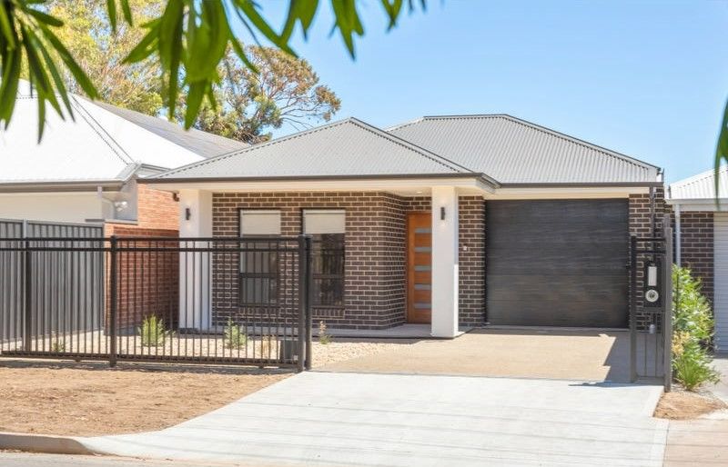 Front View Cumberland Park