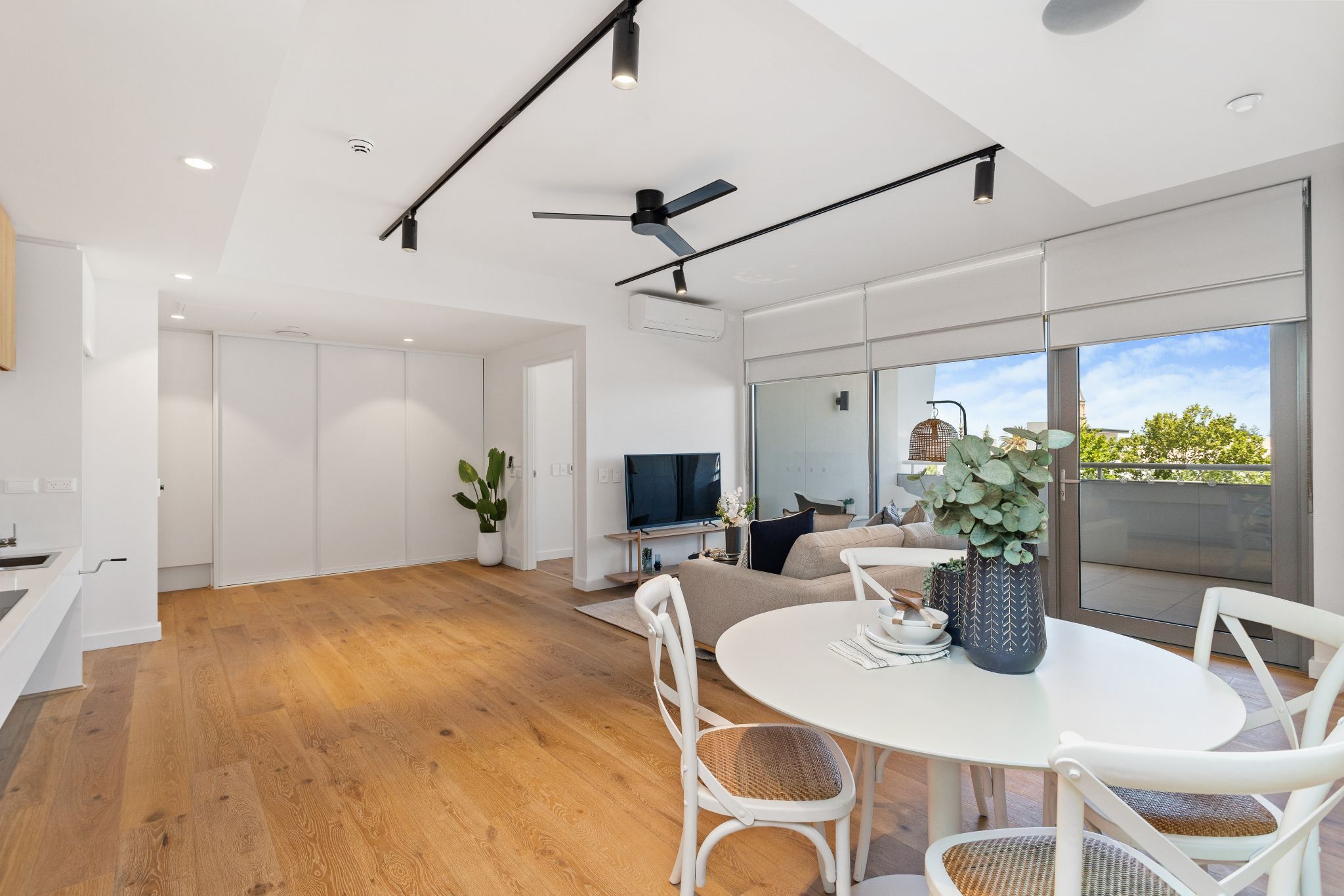 PRINT 404 52 Adelaide Street  Fremantle 12