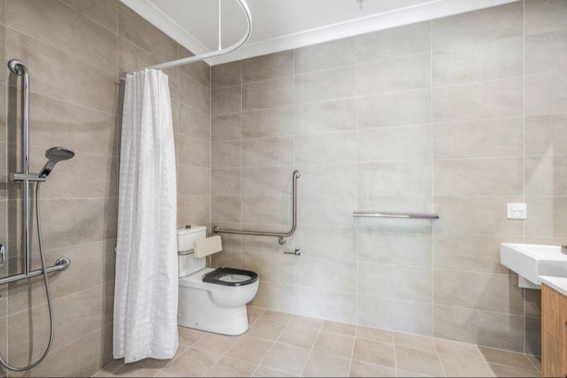 Sutherland bathroom