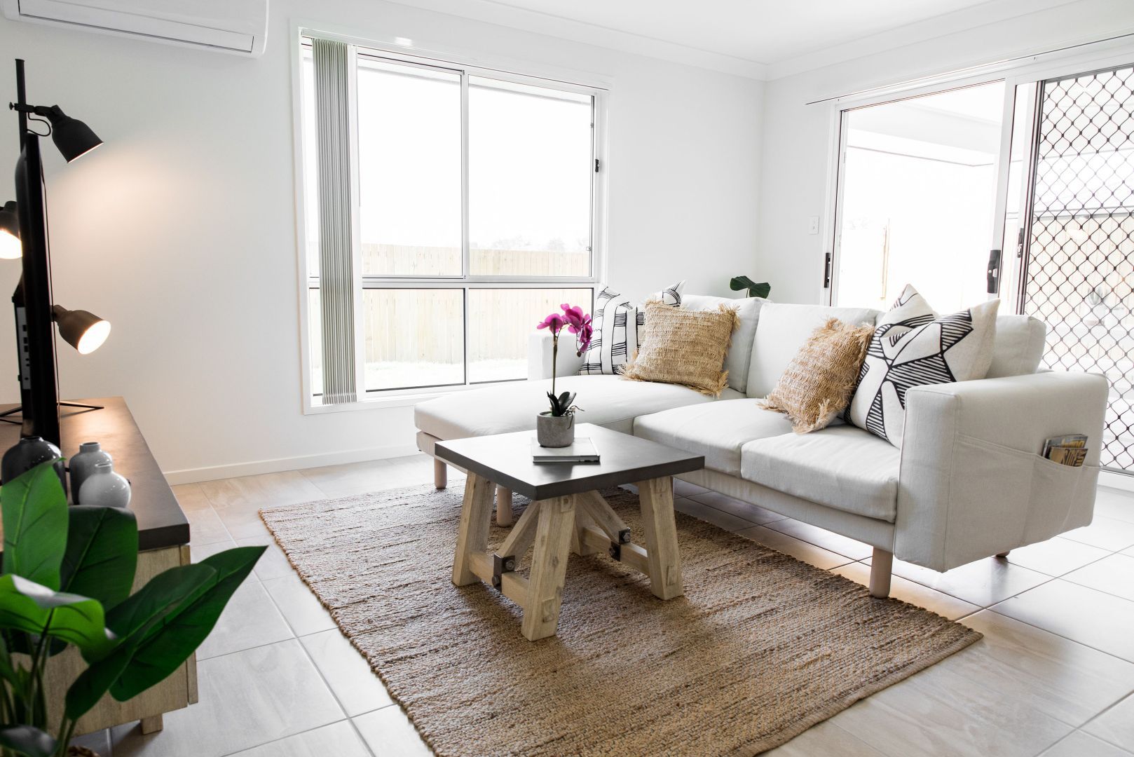 15783914 4_1_220315_064722-w3600-h2403