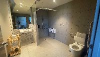 Hotel Room   Bathroom