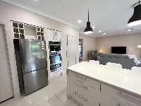 0FEF8C68 7980-4DF9-B7E6-3C3704471C61