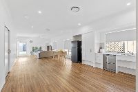 006 Open2view_ID987572-167A_Bray_Road