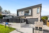 42GriffithsSt12