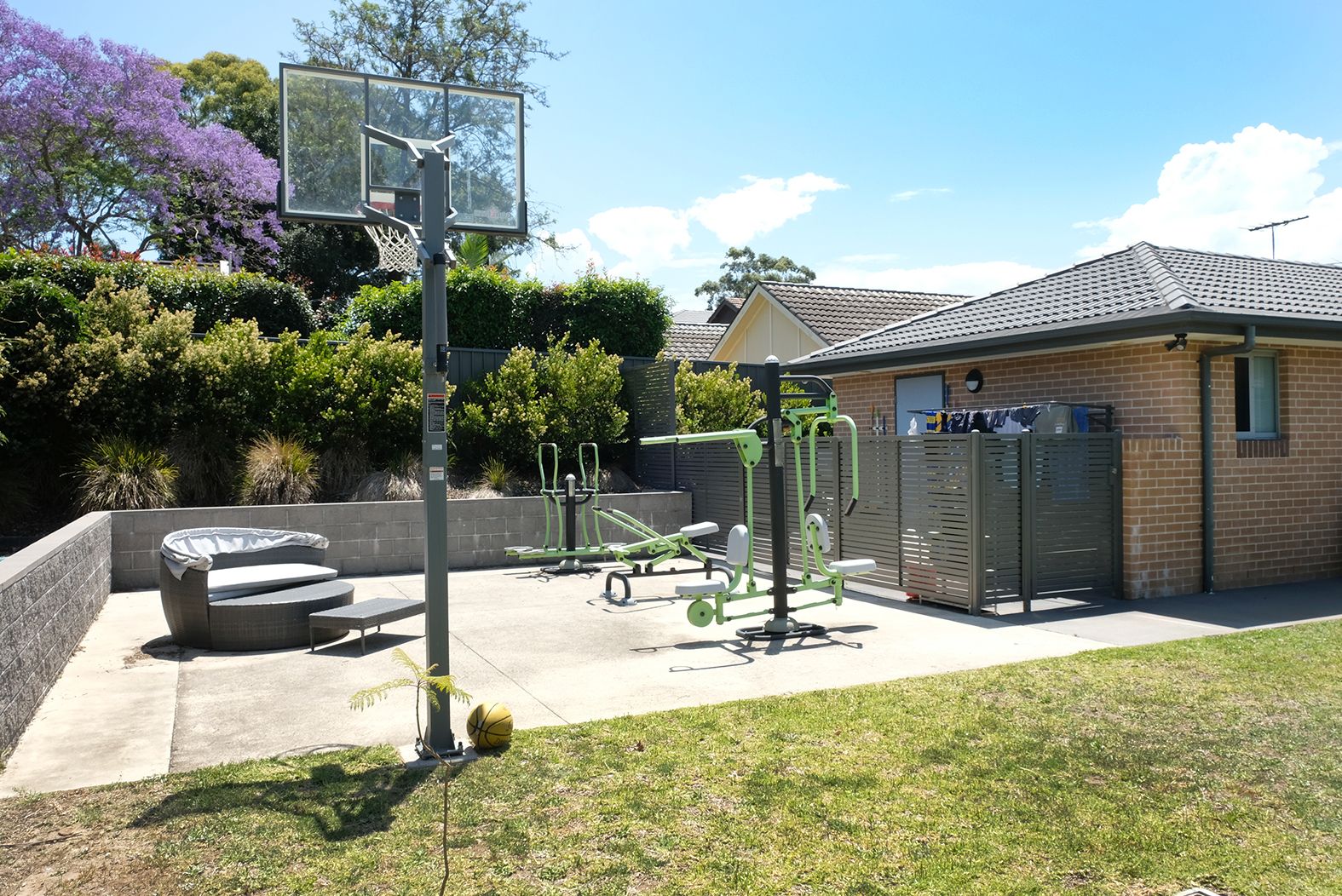 Discover outdoor gym