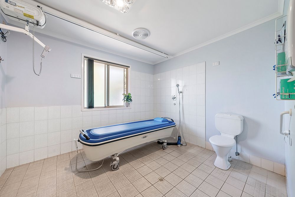 IN HOUSE IMAGING_212321