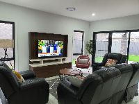 Throsby House Living