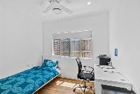 015 Open2view_ID987572-167A_Bray_Road