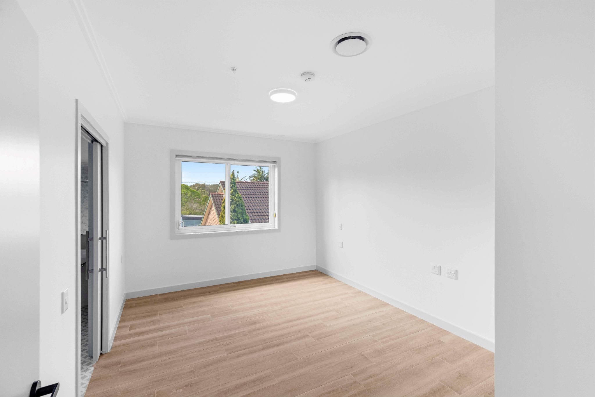 1 Bed Bedroom empty