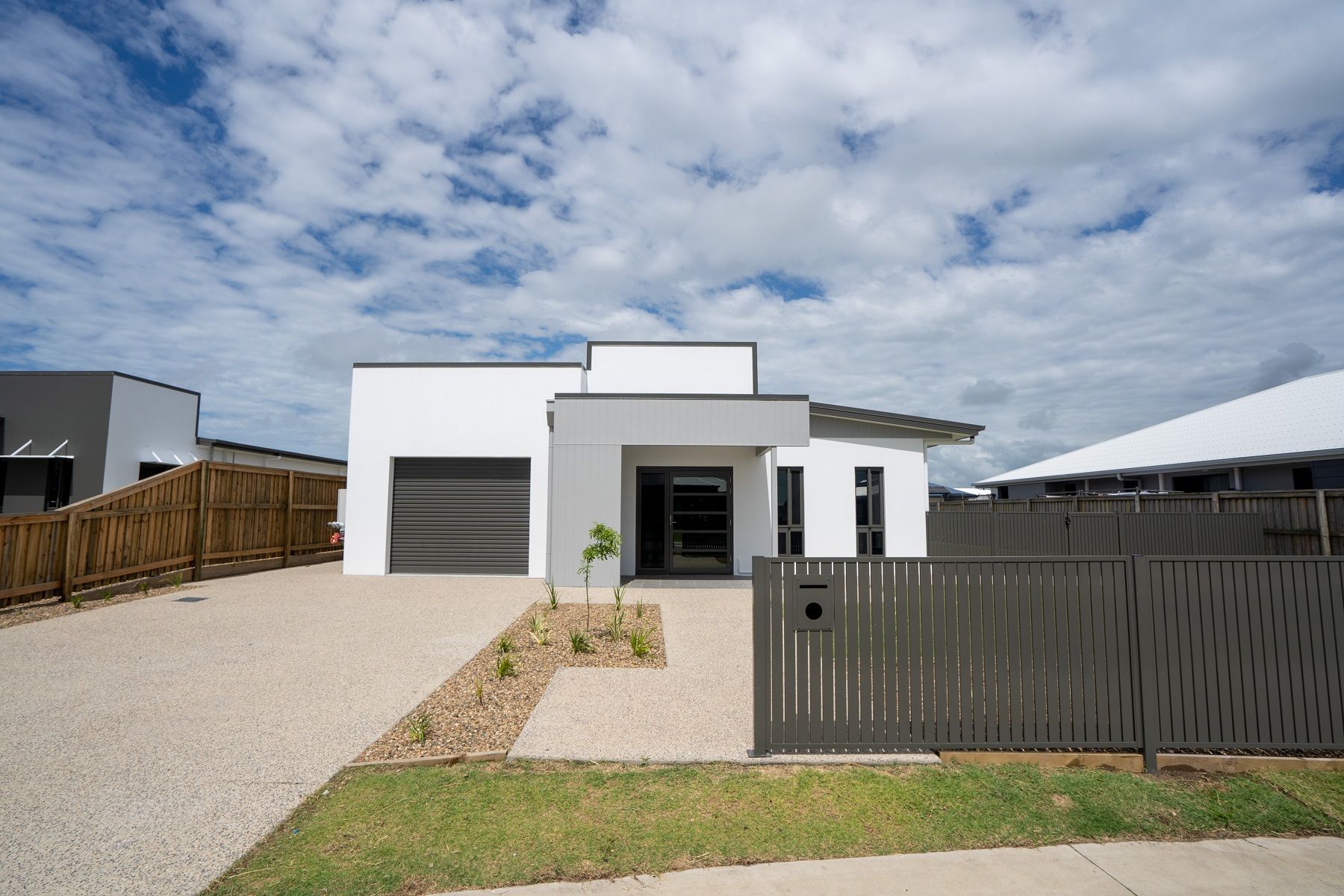 70 Oldmill Drive Beaconsfield 3