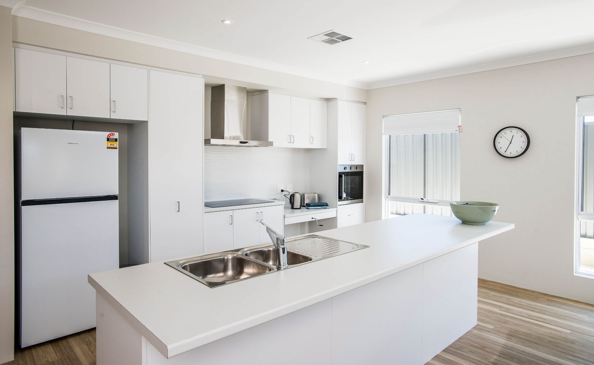 Specialist Disability Accommodation SDA Treeby WA  19)