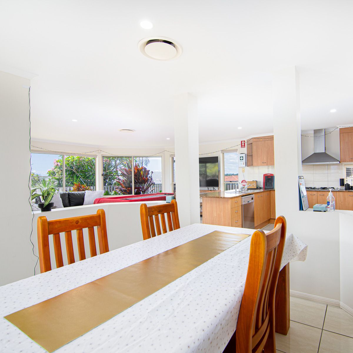 Emporer Grove Upper Coomera LRG   007