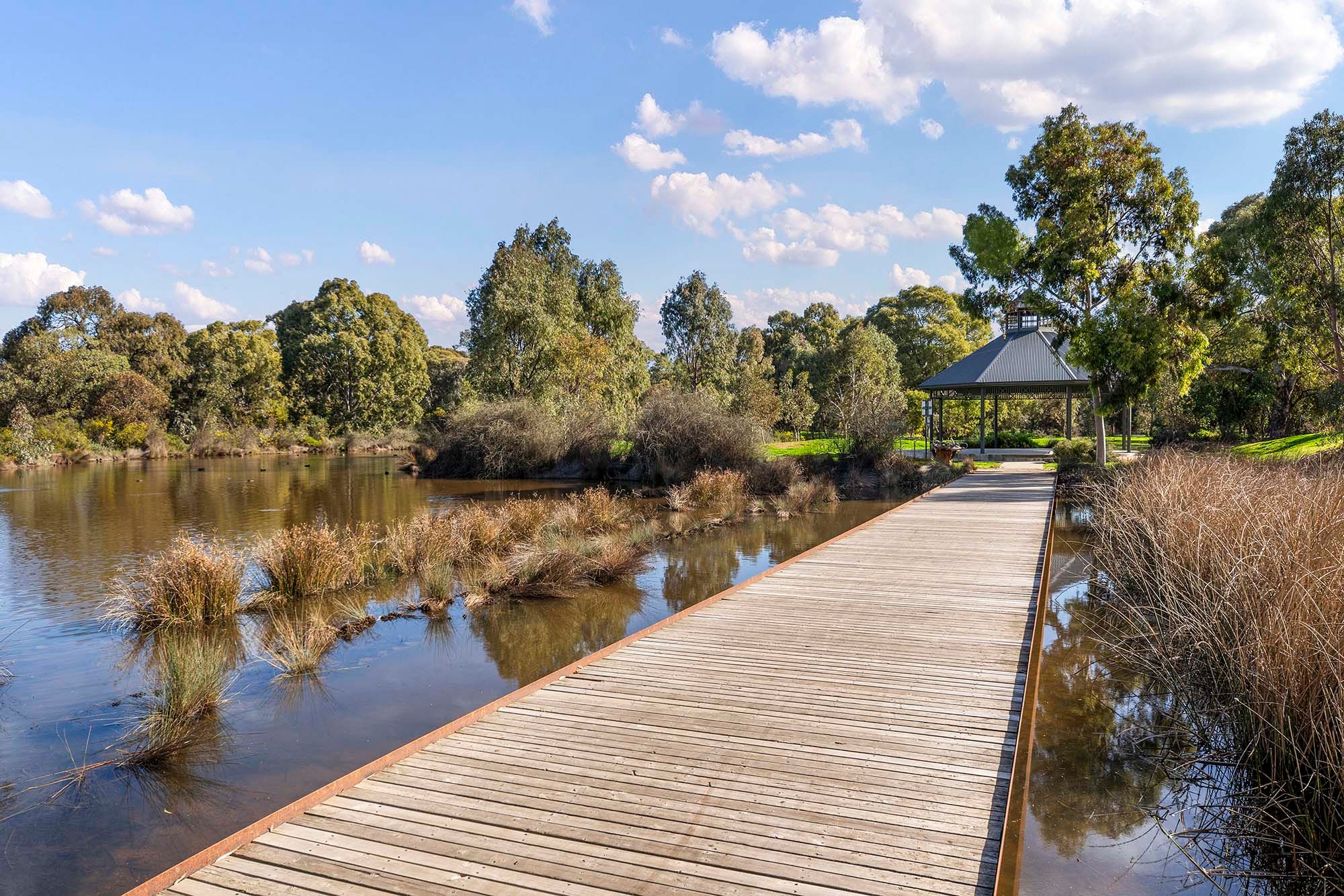 Oaklands Wetland Reserve LR No Logo