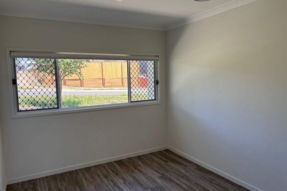 Conifer Ave 19   Bed 2