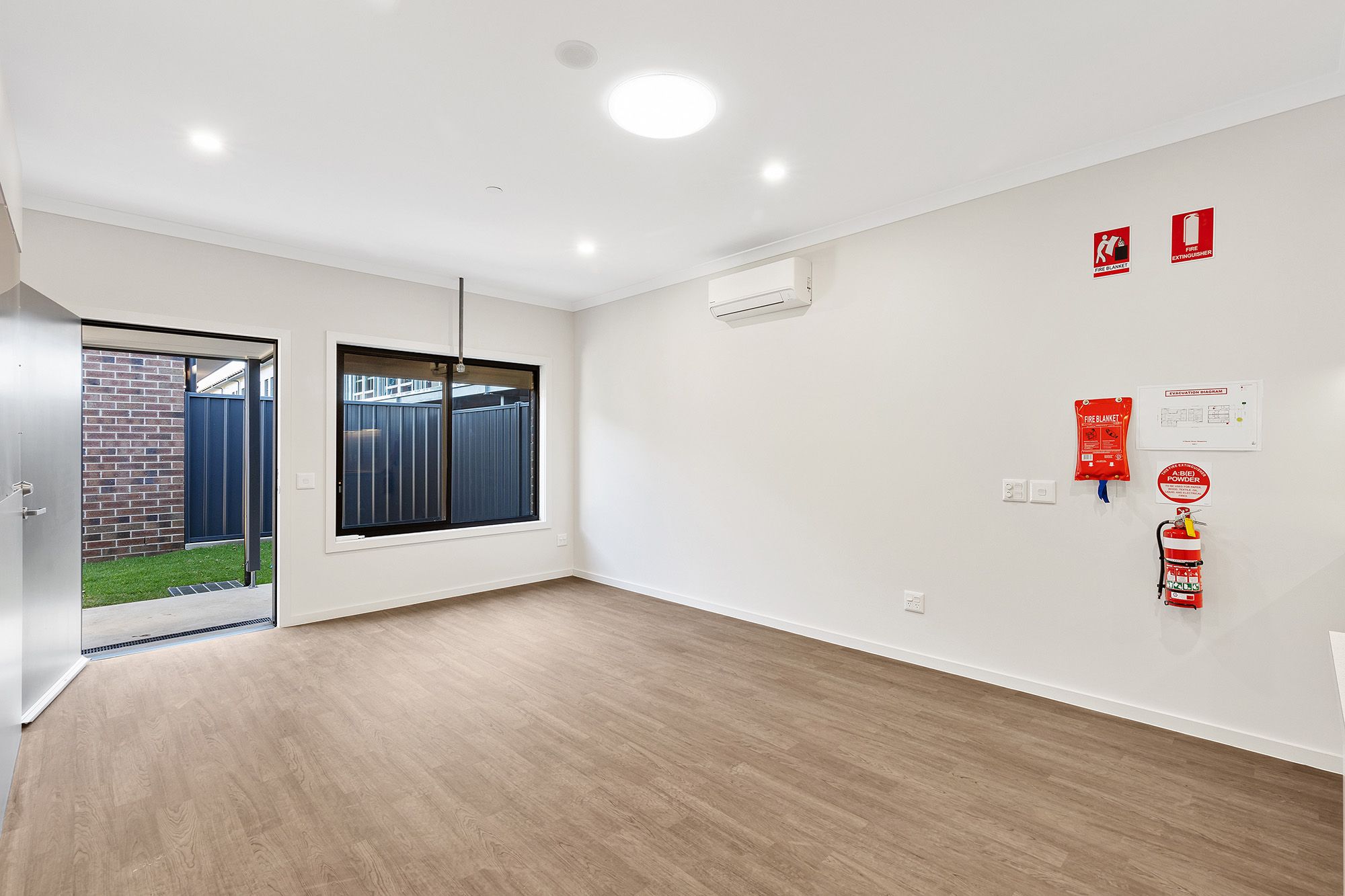 Maude   Dwelling 1 Living Dining 1 LR No Logo