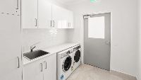 manoora dax40628P-accommodation-06-l