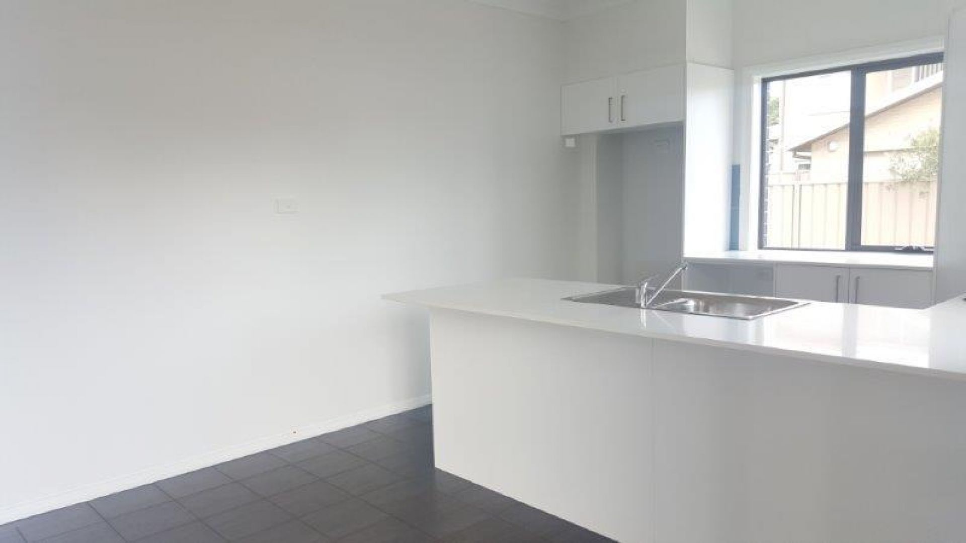 Main Rd Cardiff House Kitchen