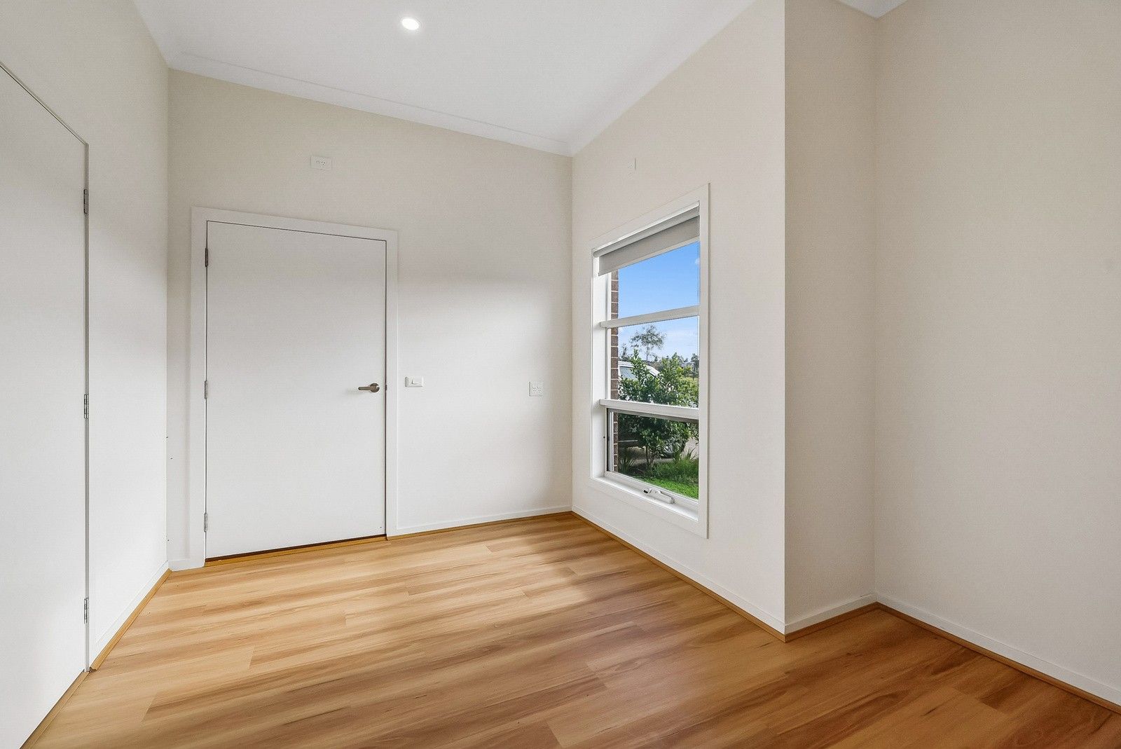 3 McCulloch_St,_Melton_South_VIC_3338-3_Mcculloch_Street-Bruno_Calfapietra_131_1600_15