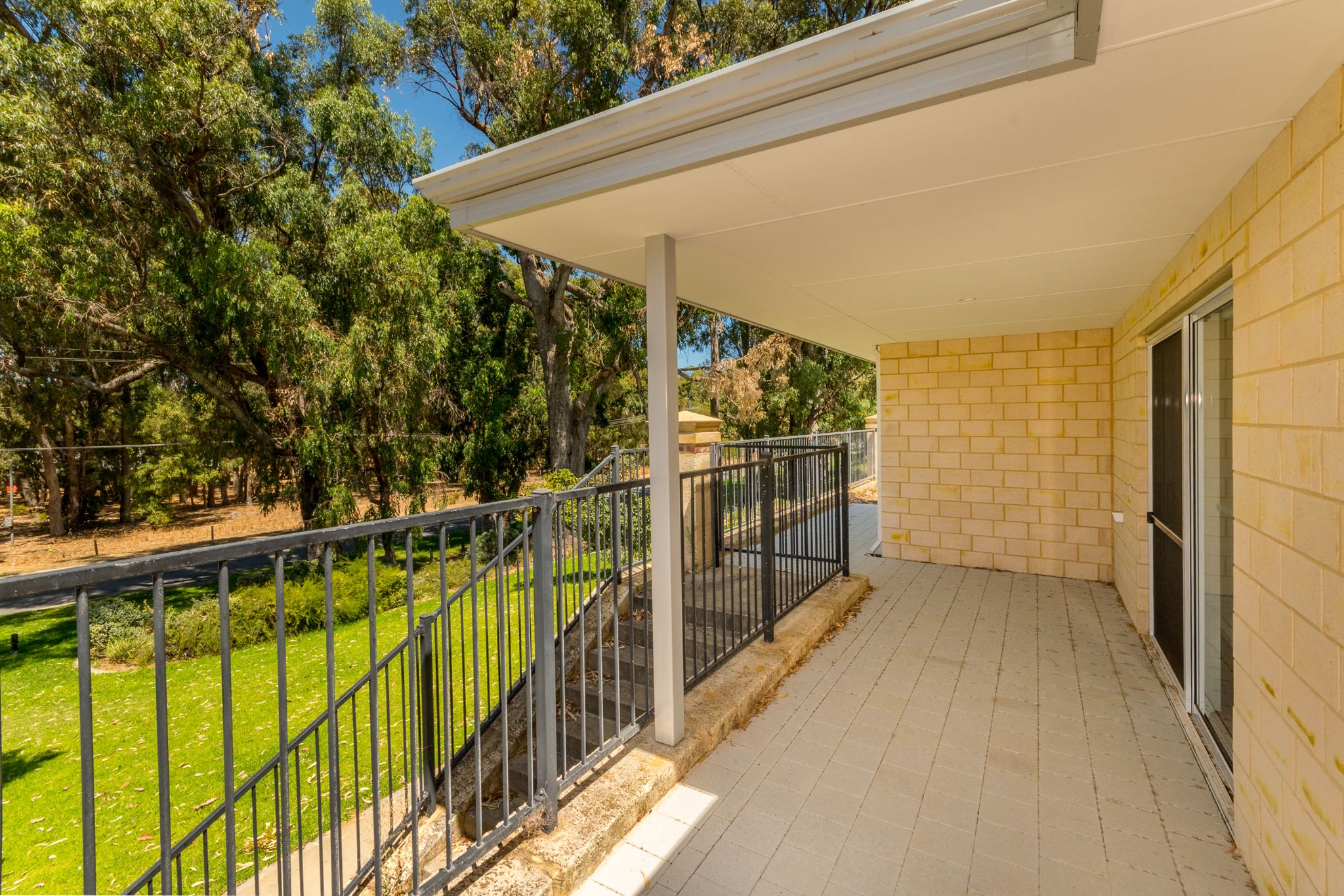 007 Open2view_ID1000611-24_Bannerdale_Road__Baldivis
