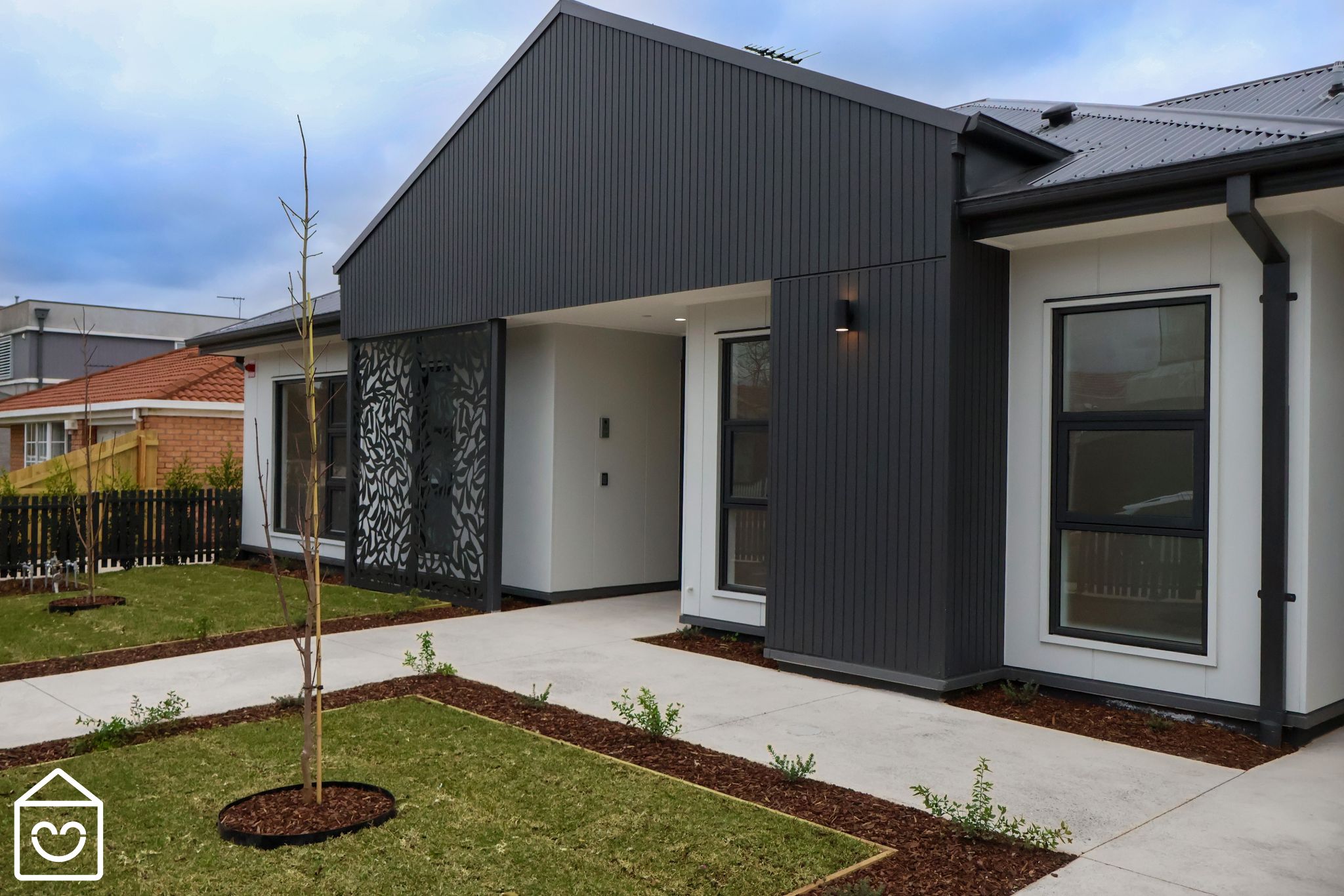 Essendon External 1