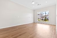 009 Open2view_ID924474-8_Frangipani_Crescent
