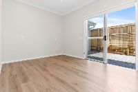015 Open2view_ID924474-8_Frangipani_Crescent