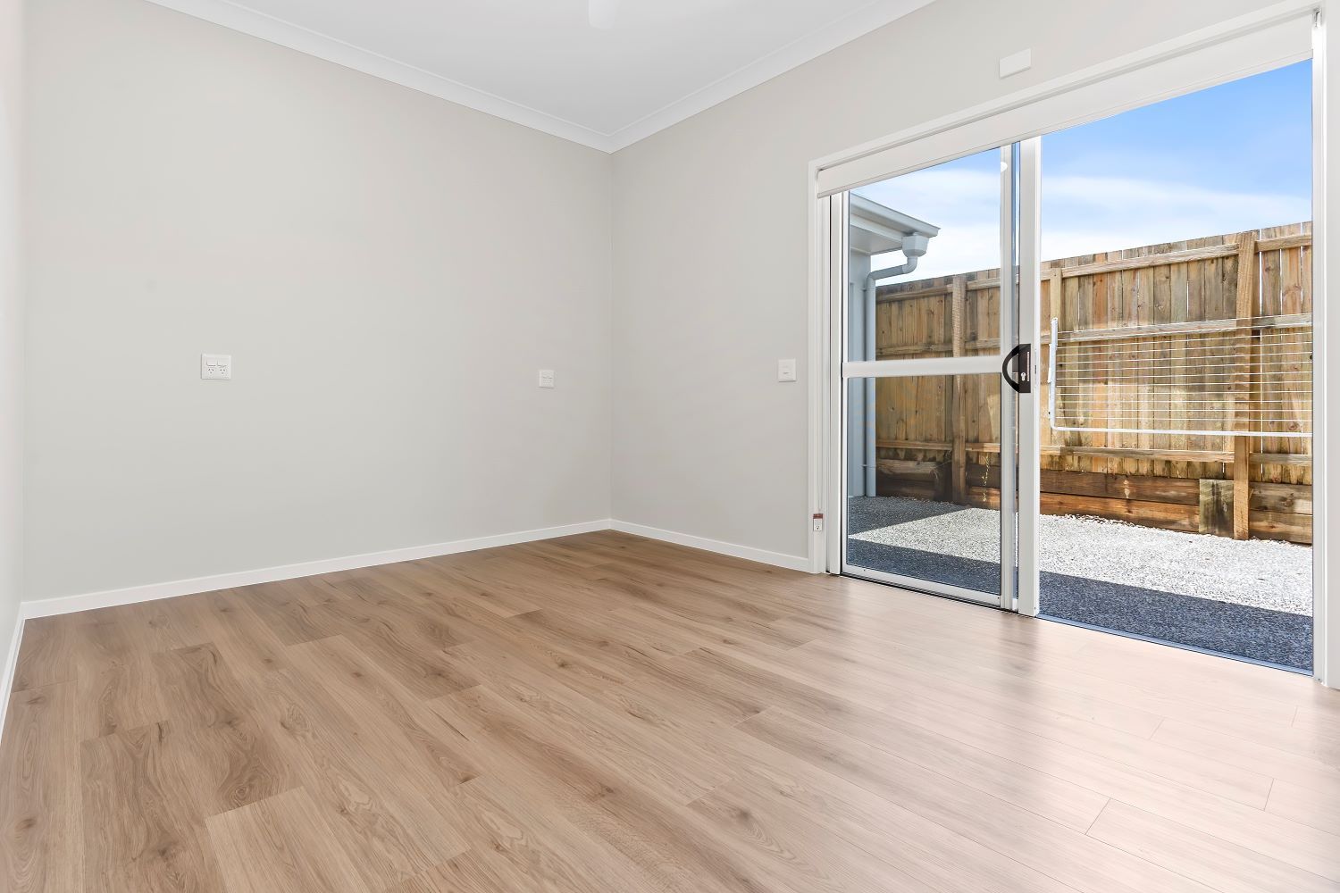 015 Open2view_ID924474-8_Frangipani_Crescent
