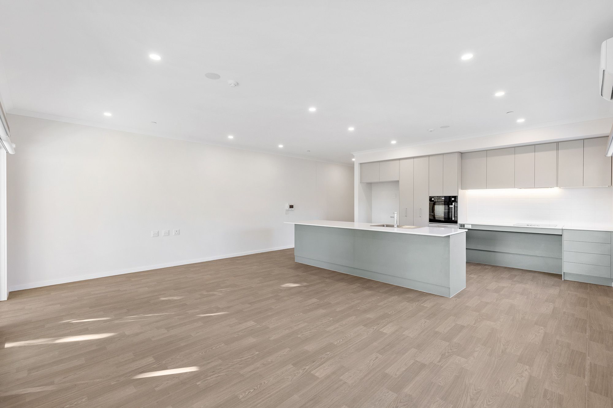 Rowans   Living Dining Kitchen LR No Logo